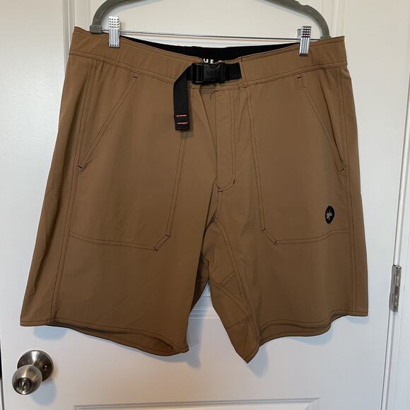 Howler Bros Shorts Mens 38 Brown Hiking Fishing Outdoor Comfort Casual Belted - Picture 3 of 3